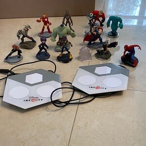 Disney Infinity Lot 14 Characters Marvel Nightmare Before Etc